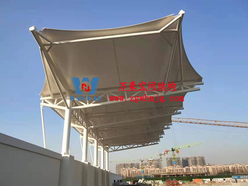 张家港市新建九年一贯制学校膜结构工程
