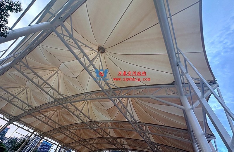 球场膜结构有哪些魅力可吸引你? 球场膜结构有哪些魅力可吸引你?