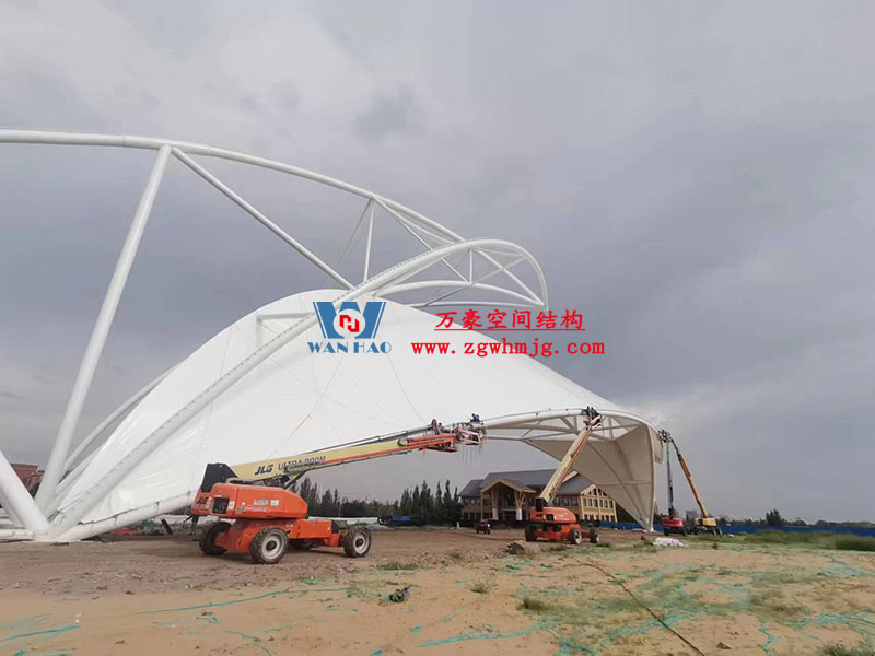 膜结构大门出入口的优势特点 膜结构大门出入口的优势特点