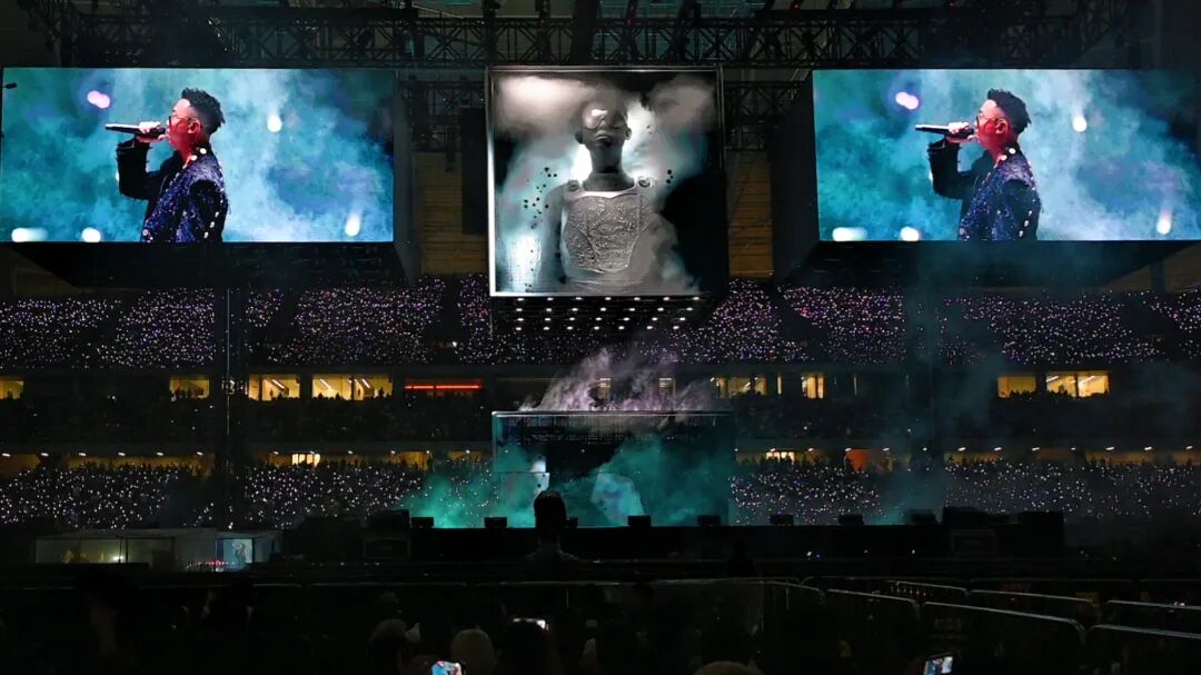 超震撼！重庆龙兴足球场嗨声响彻云霄