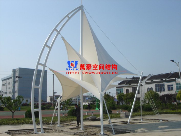 张拉膜结构