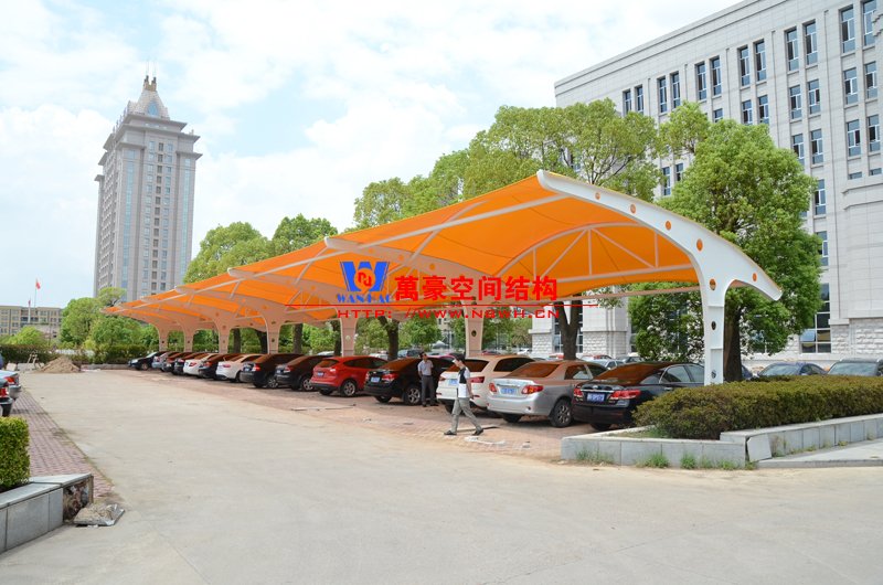 汽车停车棚